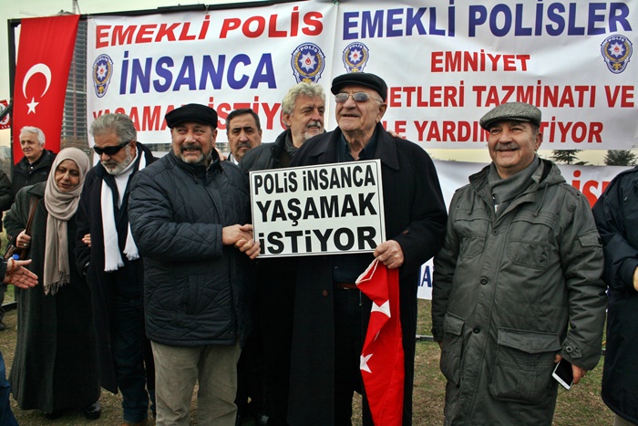 Türkiye polis Emeklilerin  Ankara’da sessiz çığlığı