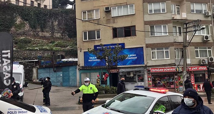 Bursa’nın Osmangazi ilçesinde heyelan tehlikesi sebebiyle 60 daire boşaltıldı